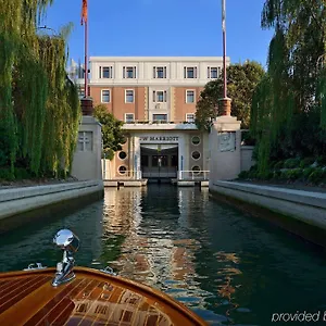 Jw Marriott & Italien